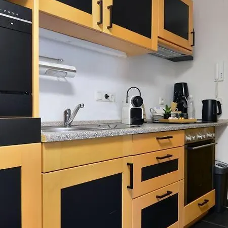 Ivanka Mit Garten * 施利尔塞