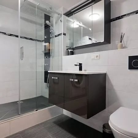 Appartement Ivanka Mit Garten Schliersee