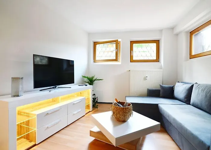 Ivanka Mit Garten Apartamento